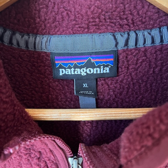 Patagonia Retro Pile Burgundy Fleece Jacket - Picture 3 of 8